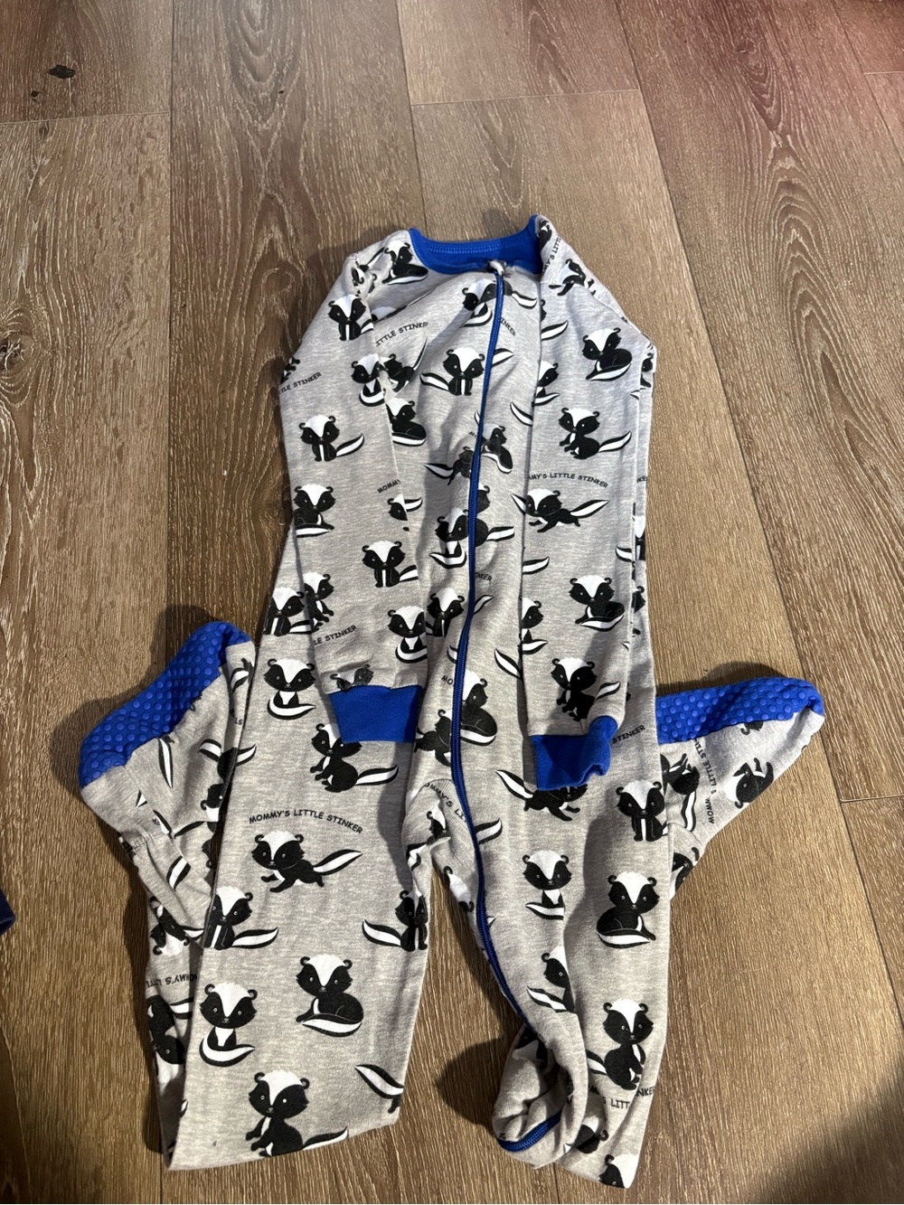 The Children's Place Gray Skunk Print Footed One-Piece with Blue Trim